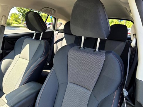 Used 2018 Subaru Crosstrek 2.0i Premium image 16