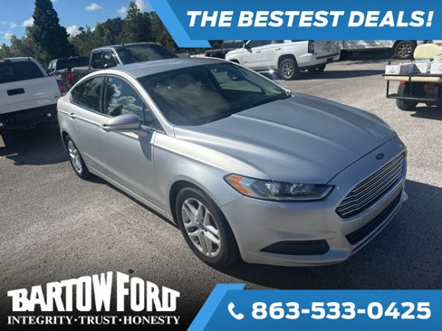 Used 2016 Ford Fusion SE image 3