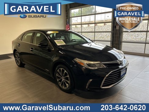 Used 2016 Toyota Avalon XLE Premium image 1