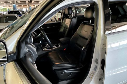 Used 2017 Jeep Grand Cherokee Summit w/ Platinum Series Group image 7