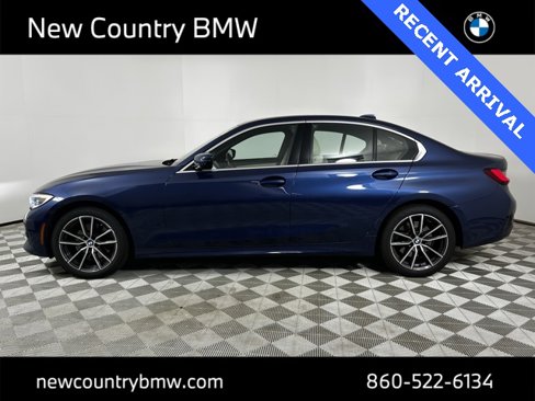Used 2022 BMW 330i xDrive Sedan w/ Driving Assistance Package image 4