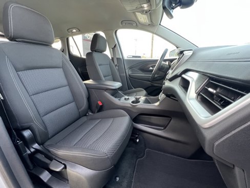 Used 2024 GMC Terrain SLE image 10