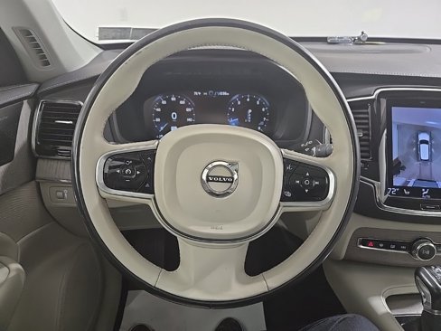 Used 2021 Volvo XC90 T6 Inscription w/ Advanced Package image 11