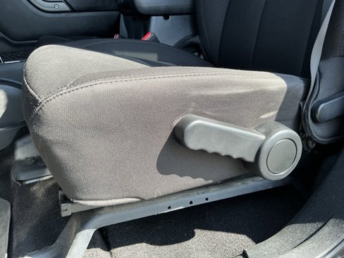 Used 2018 Jeep Wrangler Unlimited Sport S image 60