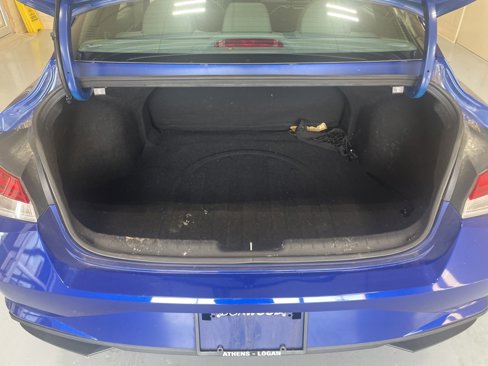 Used 2023 Hyundai Elantra Blue image 10
