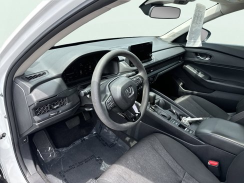 Used 2023 Honda Accord EX image 12