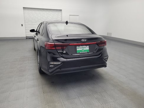 Used 2019 Kia Forte Sedan image 6