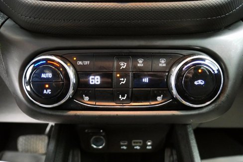 Used 2021 Chevrolet TrailBlazer LT image 28