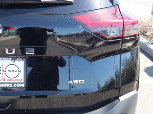 Certified 2023 Nissan Rogue S image 28