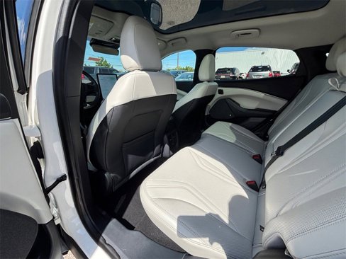 Used 2022 Ford Mustang Mach-E Premium image 76
