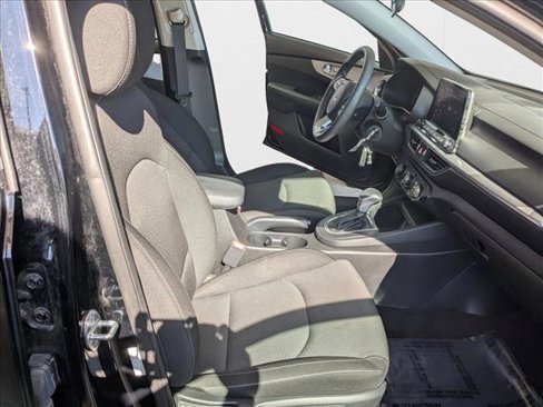 Used 2023 Kia Forte LXS image 23