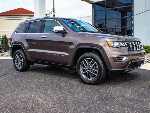 Used 2021 Jeep Grand Cherokee Limited image 3