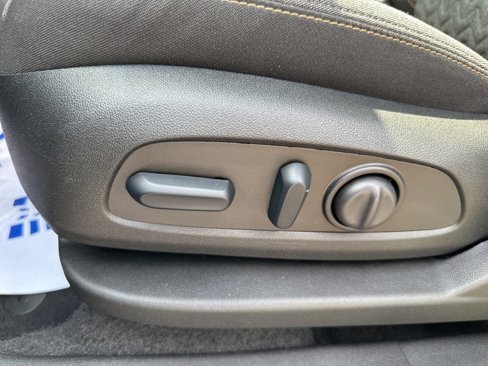 Certified 2024 Chevrolet Equinox LT image 17