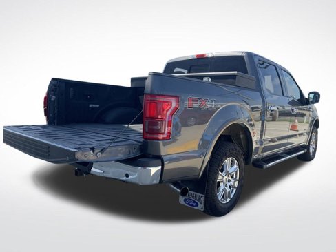 Used 2016 Ford F150 Lariat image 13