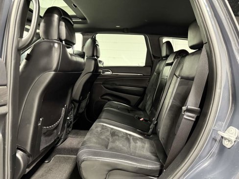 Used 2018 Jeep Grand Cherokee Altitude image 18
