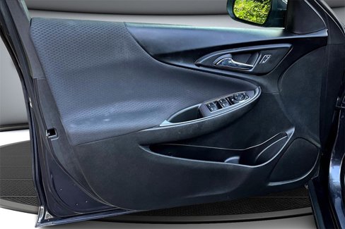 Used 2022 Chevrolet Malibu RS image 17