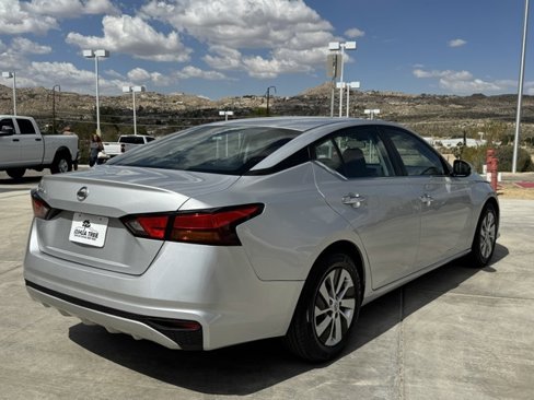 Used 2022 Nissan Altima 2.5 S image 6