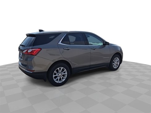 Used 2019 Chevrolet Equinox LT image 8