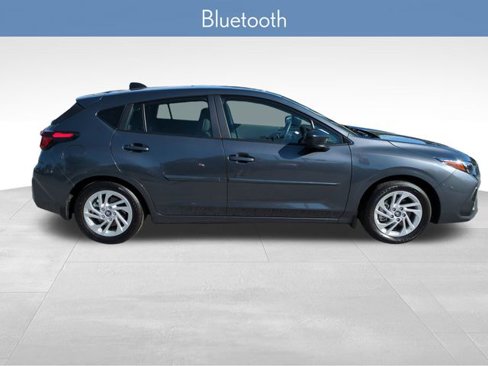 Certified 2025 Subaru Impreza 2.0i image 2