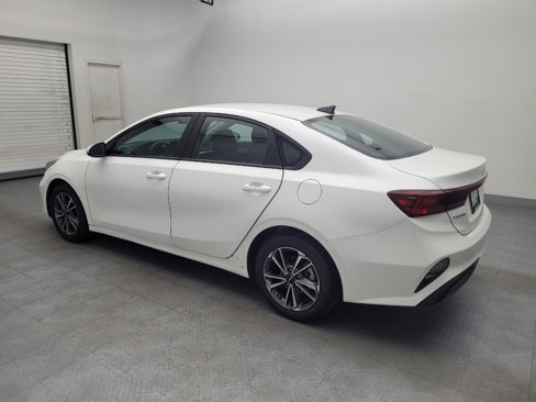 Used 2023 Kia Forte LXS image 3