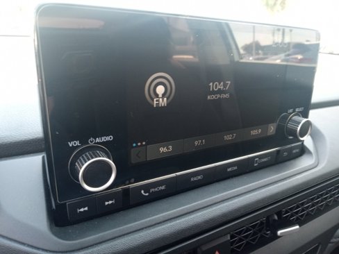Used 2023 Honda Accord EX image 17