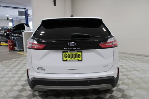 Used 2022 Ford Edge SEL image 6