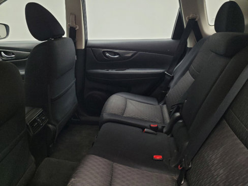 Used 2017 Nissan Rogue S image 18