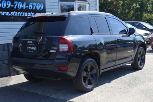Used 2014 Jeep Compass Latitude image 5