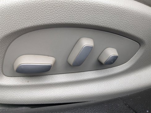 Used 2014 Cadillac XTS Premium image 20