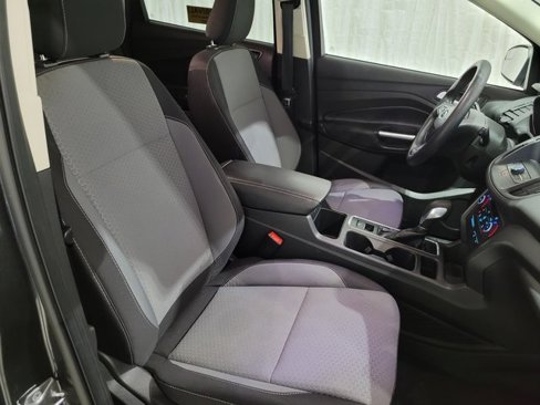 Used 2019 Ford Escape SE image 56
