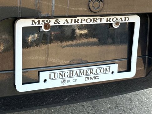 Used 2010 Lincoln MKZ image 28