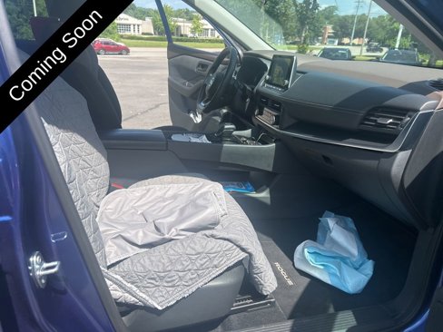 Used 2021 Nissan Rogue S image 57