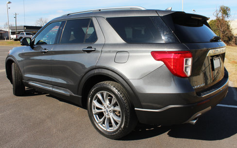 Used 2020 Ford Explorer Limited image 18