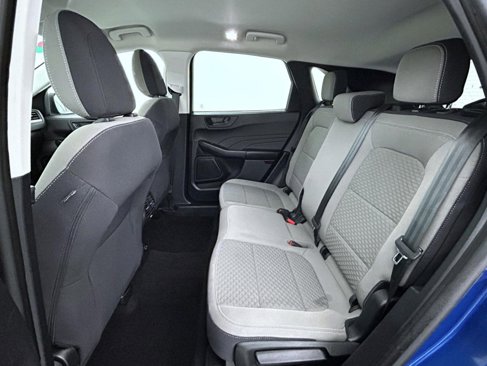 Used 2022 Ford Escape SE w/ Cold Weather Package image 19
