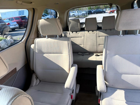 Used 2009 Nissan Quest S w/ Drivers Pkg image 20