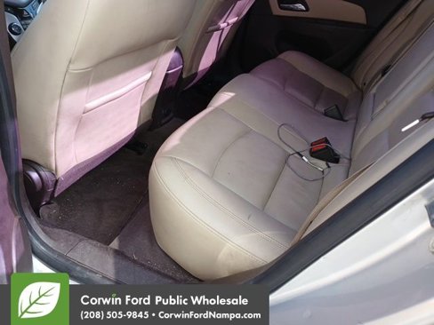 Used 2014 Chevrolet Cruze LT image 13