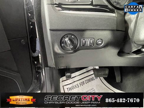 Used 2023 Chrysler 300 S image 13