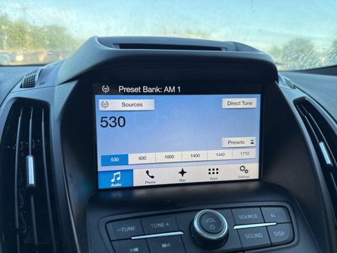 Used 2018 Ford Escape SEL image 26