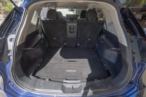 Used 2017 Nissan Rogue SV image 20