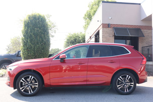 Used 2020 Volvo XC60 T5 Momentum image 10