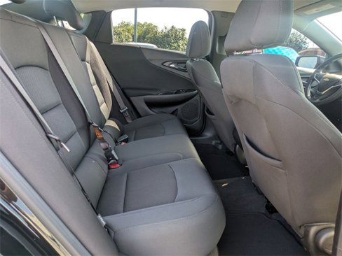 Used 2023 Chevrolet Malibu LS image 18