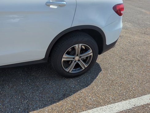 Used 2016 Mercedes-Benz GLC 300 image 7