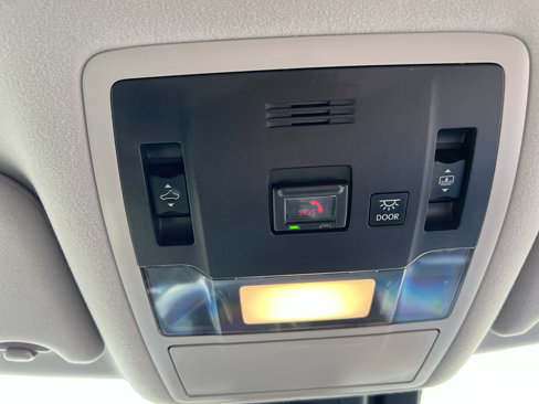 Used 2020 Lexus RX 450h AWD w/ Luxury Package image 30