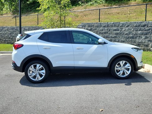 Used 2024 Buick Encore GX Preferred w/ Comfort Package image 11