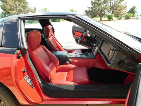 Used 1988 Chevrolet Corvette Coupe image 20