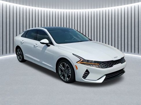 Used 2023 Kia K5 EX image 2
