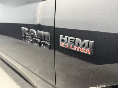 Used 2018 RAM 1500 Express w/ Wheel & Sound Group image 31