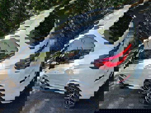 Used 2021 BMW X5 sDrive40i w/ M Sport Package image 89