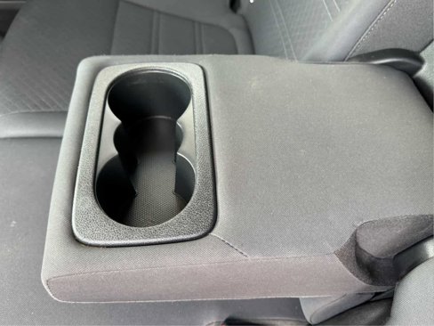 Used 2019 Kia Sorento LX image 26