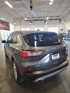 Used 2022 Ford Escape SEL image 8